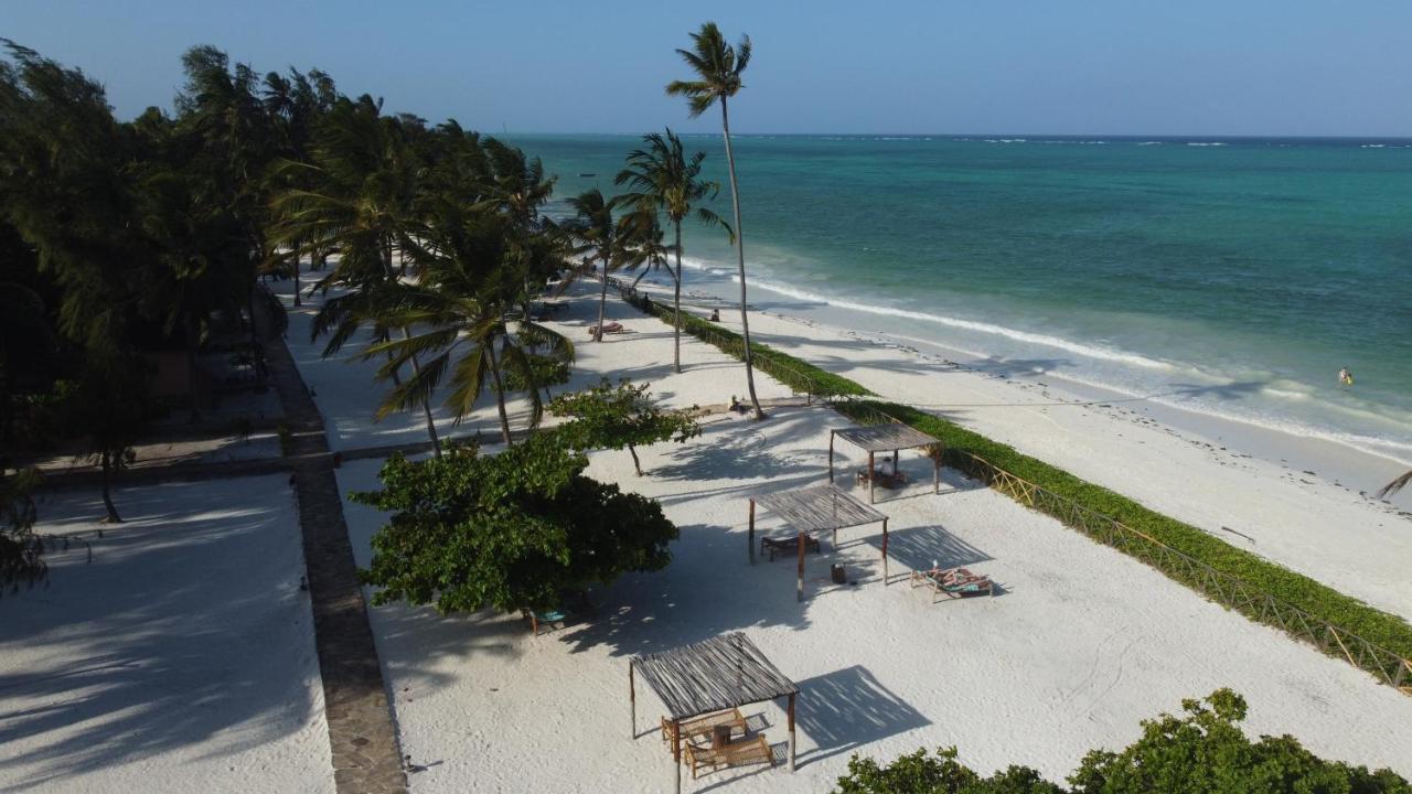Vrclub Paje Palms Beach Resort エクステリア 写真