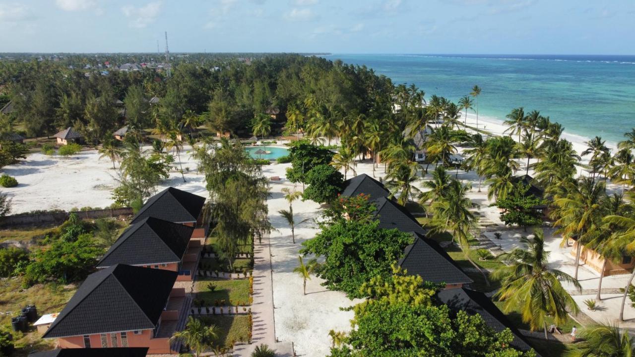 Vrclub Paje Palms Beach Resort エクステリア 写真