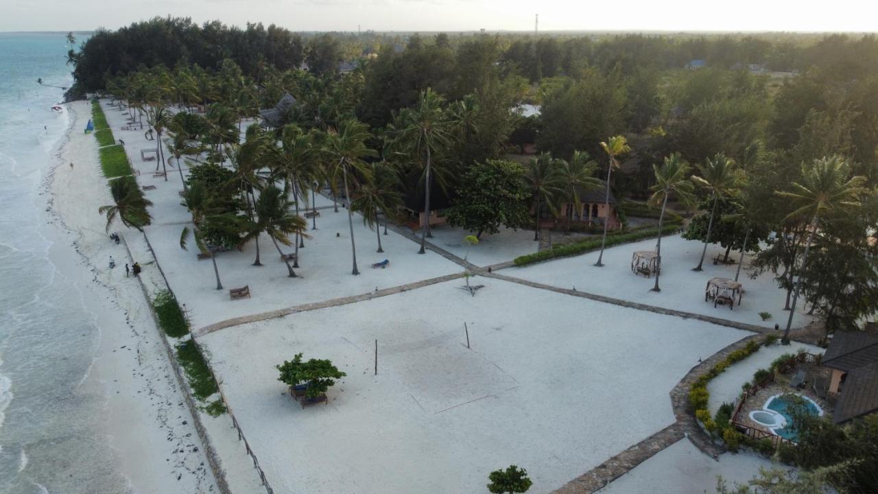 Vrclub Paje Palms Beach Resort エクステリア 写真