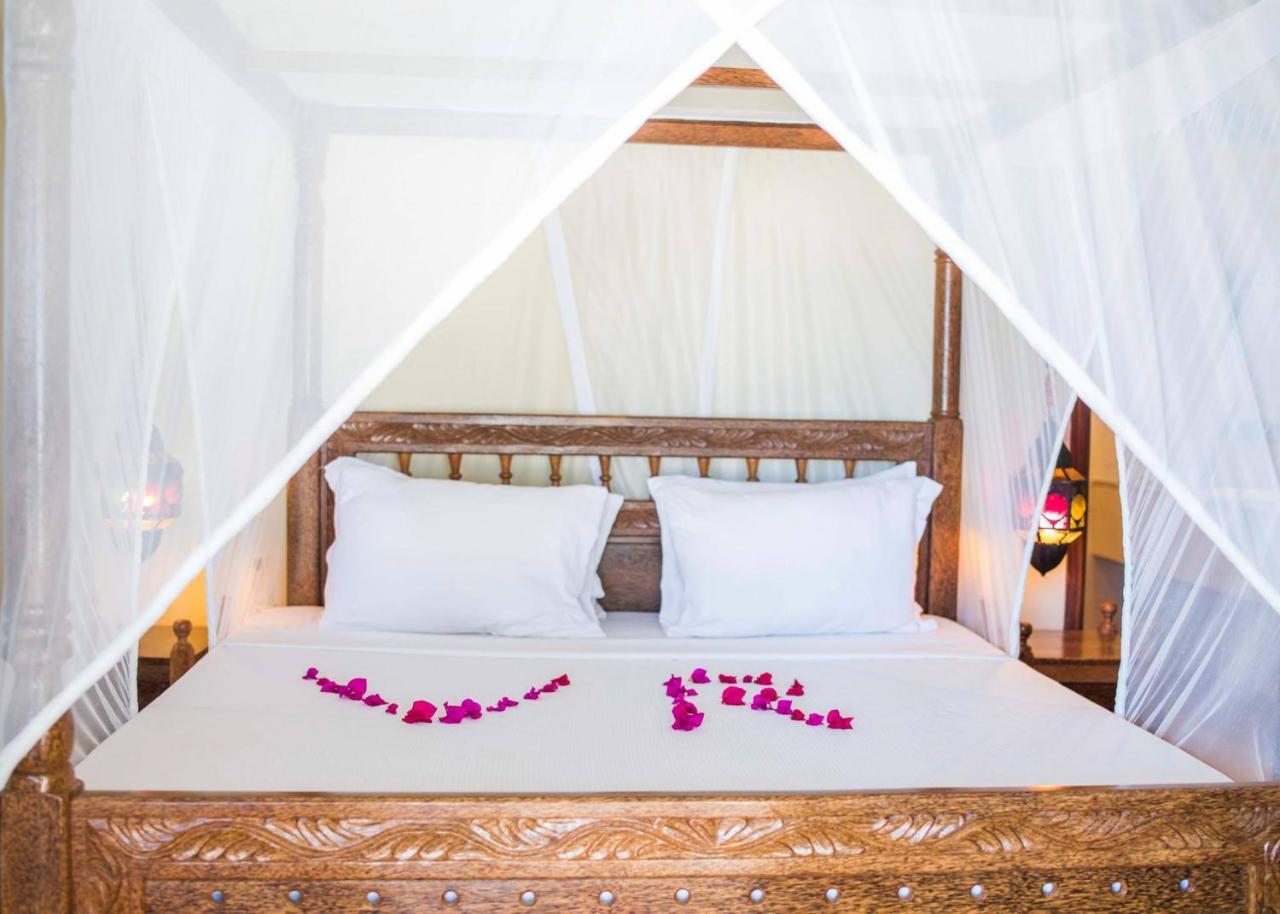 Vrclub Paje Palms Beach Resort エクステリア 写真
