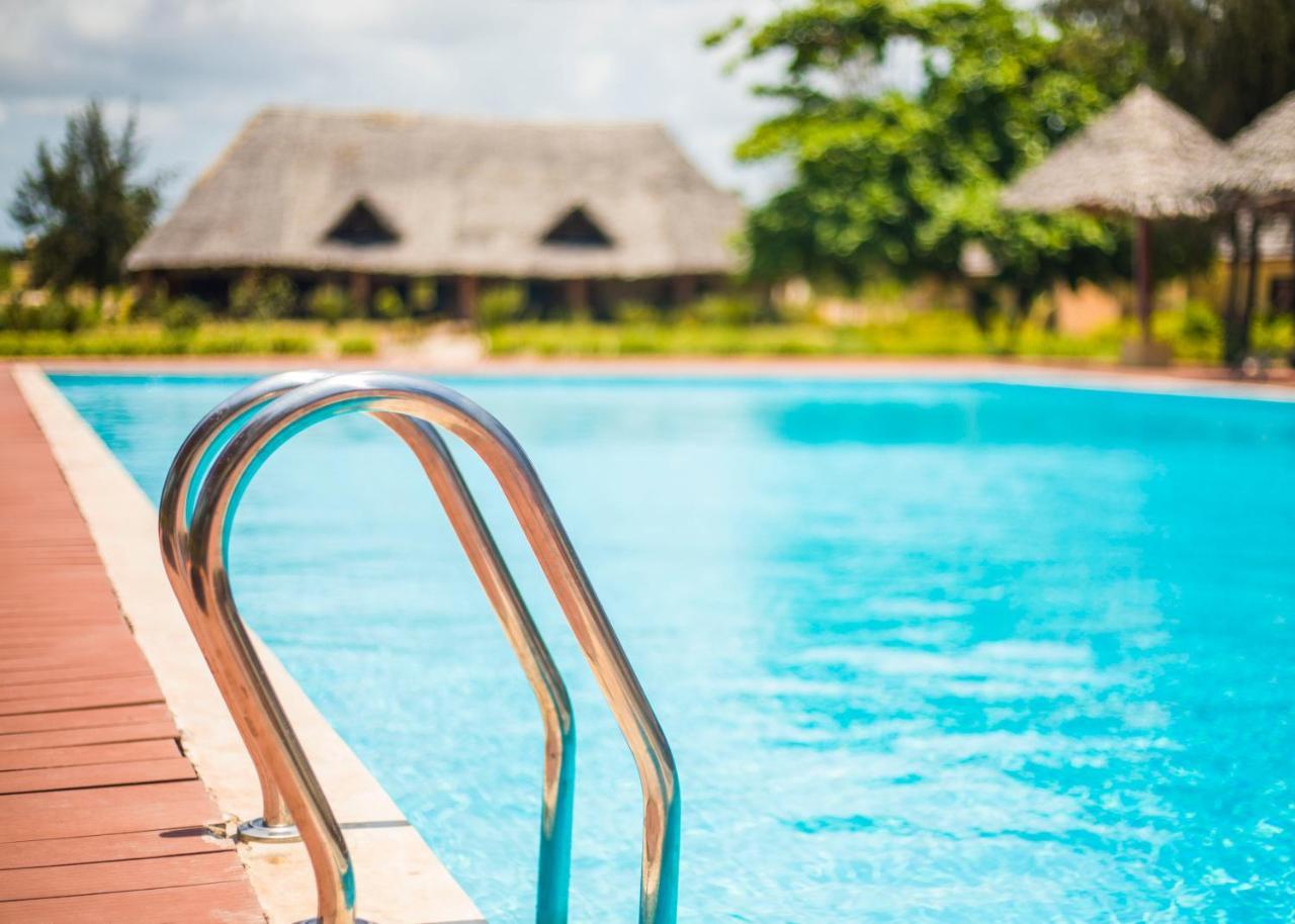 Vrclub Paje Palms Beach Resort エクステリア 写真